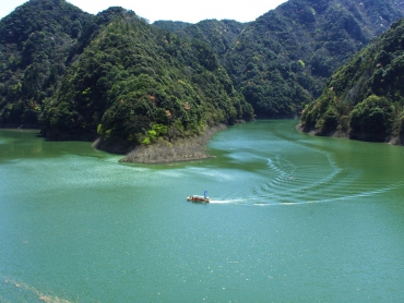 萩・長門峡遊覧船